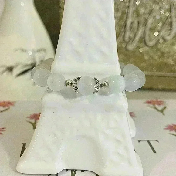 Moonstone  Natural Gemstone Bracelets with Flower Charm - Picture 4 of 6